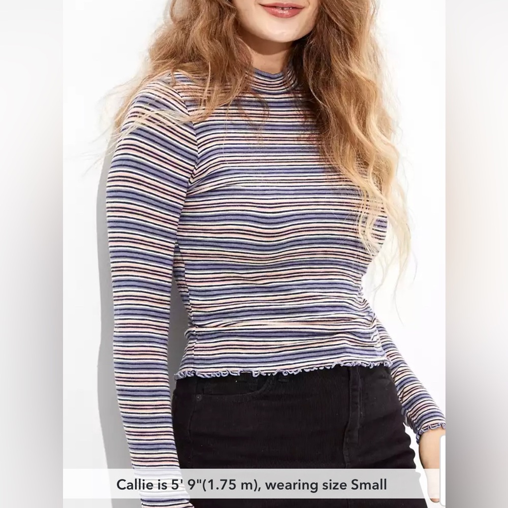 New American eagle striped S sweater